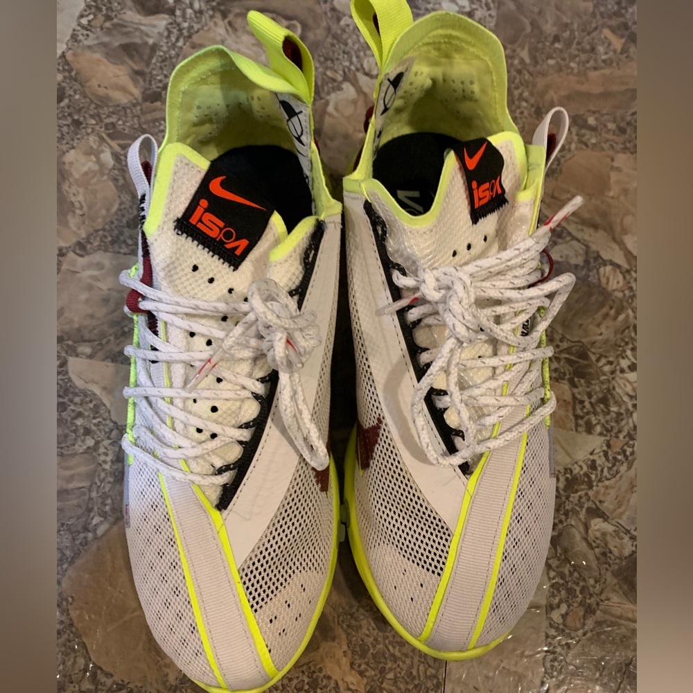 Size 5 Nike React WR ISPA Platinum Volt 2019